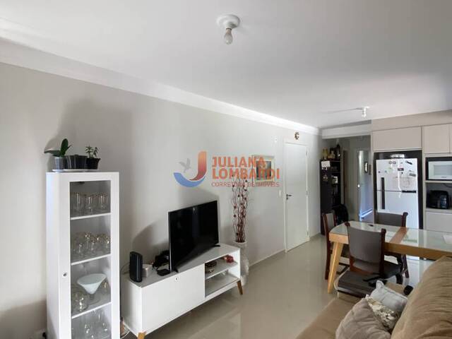 #19 - Apartamento para Venda em Cascavel - PR
