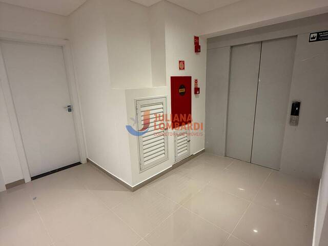 #41 - Apartamento para Venda em Cascavel - PR