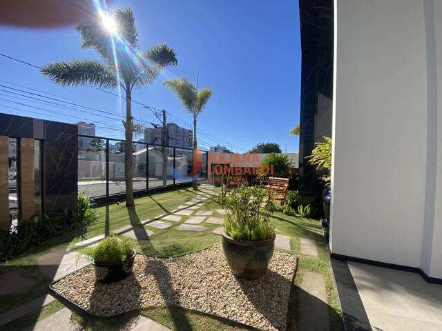#37 - Apartamento para Venda em Cascavel - PR